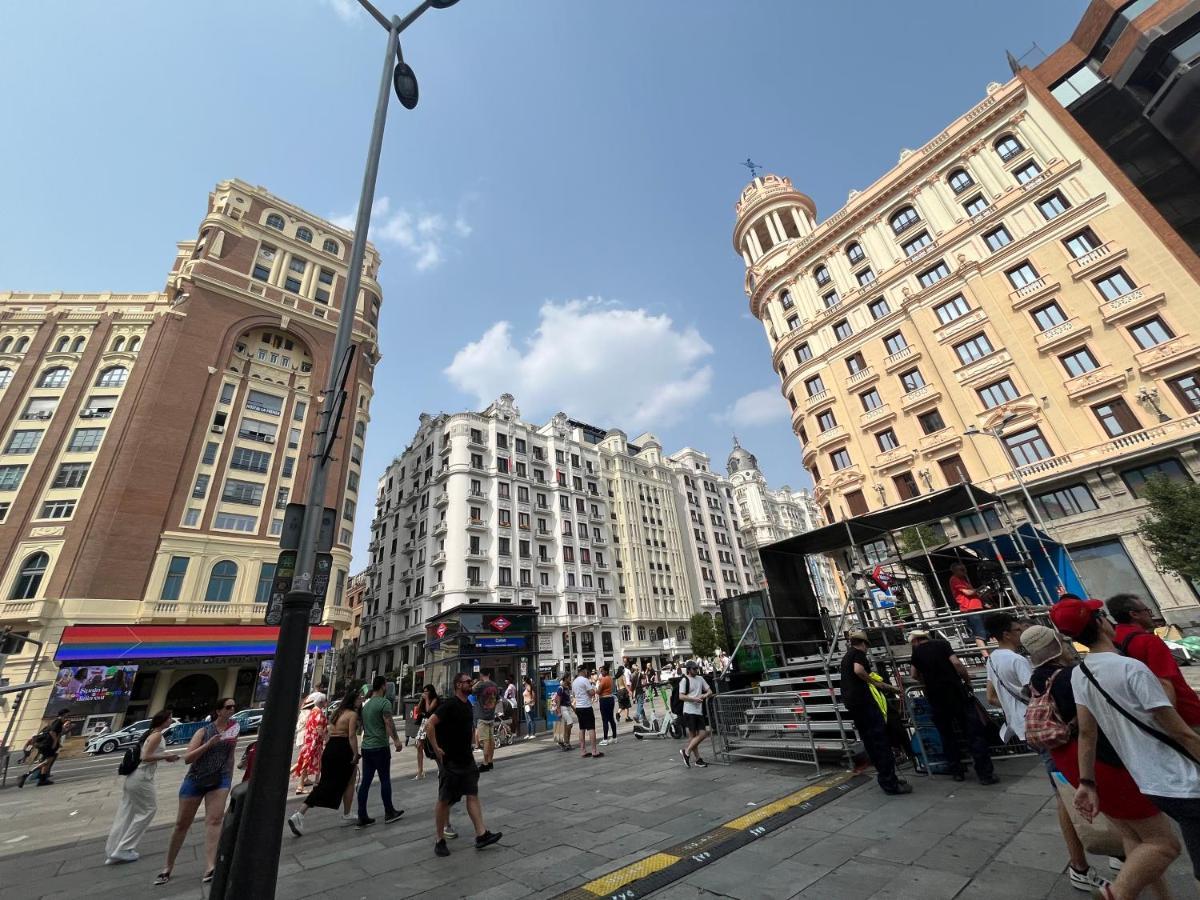 Chic4 Luxury Gran Via Apartment Madrid Exterior photo
